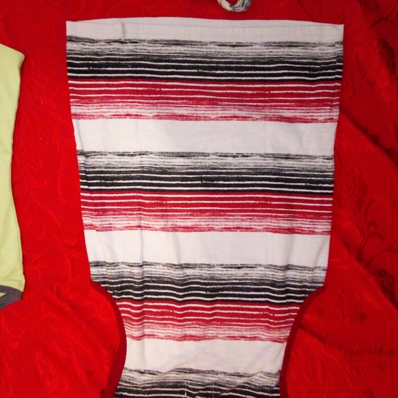 Distortion Tank top - Picture 2 of 3